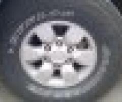 Cubiertas con llantas toyota hilux dunlop 31x10. 50 r 15 lt at3 - San Isidro