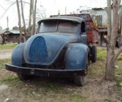 Camion sin motor - La Plata