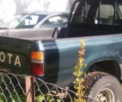 Toyota Hilux 1999, Manual, 0,8 litres - Macachín - 2