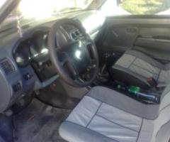 Nissan Frontier 2004, Manual - La Toma