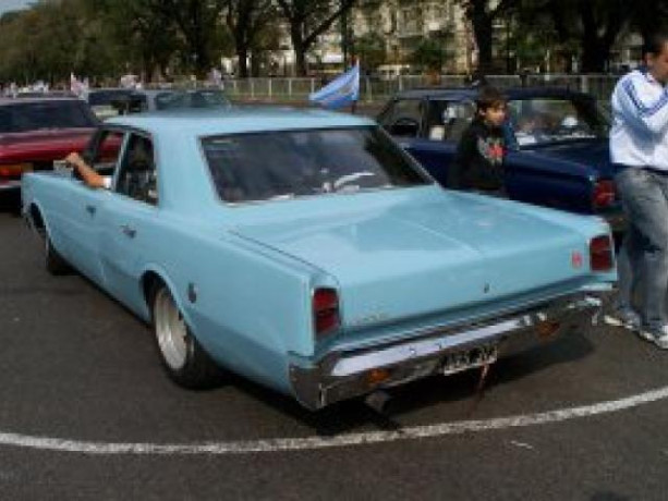 vendo-zocalos-nuevos-en-chapa-18-para-dodge-gt-coronadopolara-parana-big-1