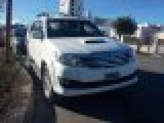 toyota-hilux-2012-automatica-3-litres-comodoro-rivadavia