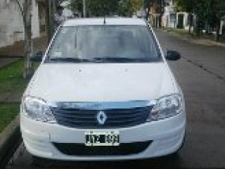 renault-logan-2011-16-litres-san-lorenzo